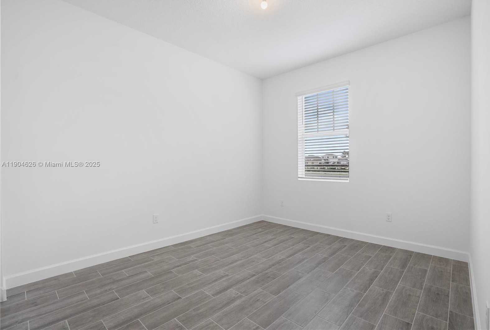 Small Image of 19655 BARN SWALLOW WAY #19655, Loxahatchee Number 18