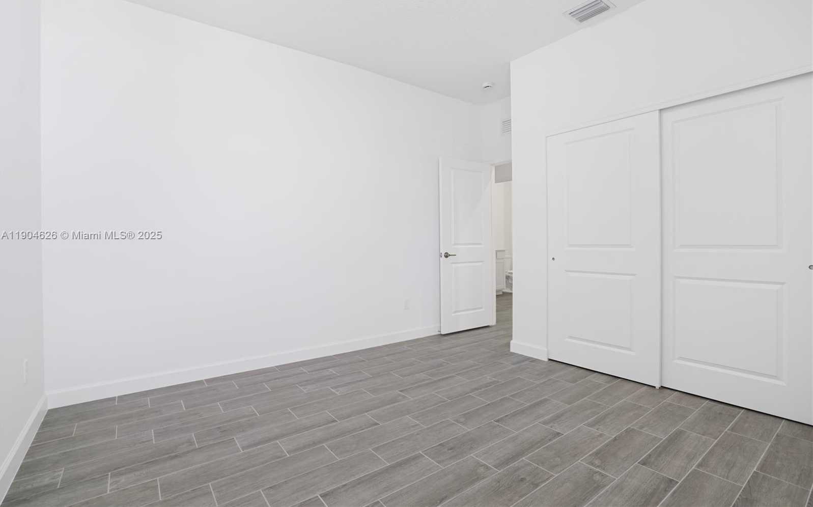 Small Image of 19655 BARN SWALLOW WAY #19655, Loxahatchee Number 21