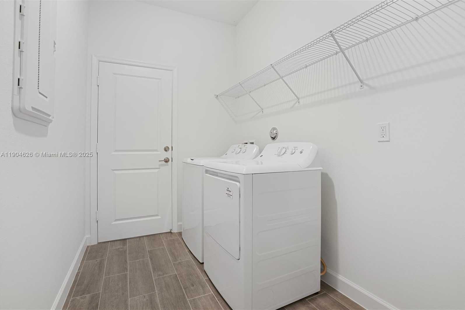 Small Image of 19655 BARN SWALLOW WAY #19655, Loxahatchee Number 28