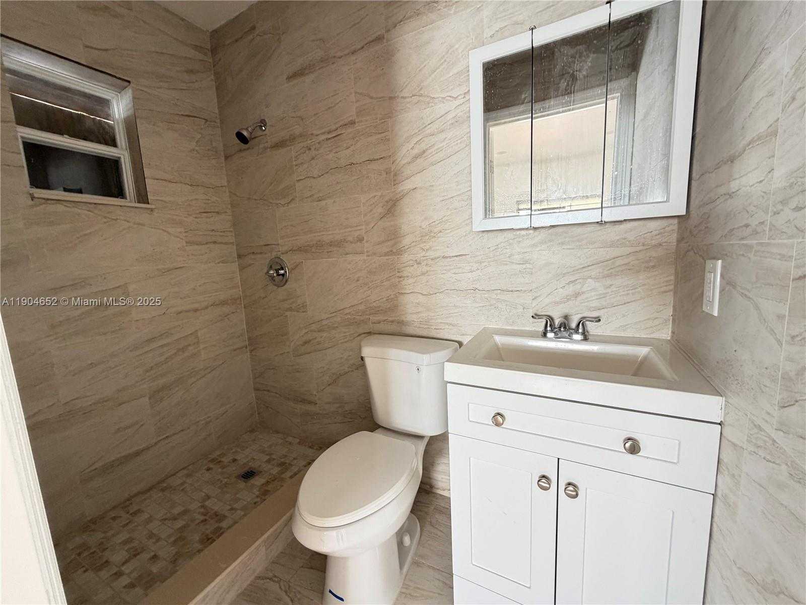 Small Image of 323 SOUTH 21ST AVE #a1, Hollywood Number 9