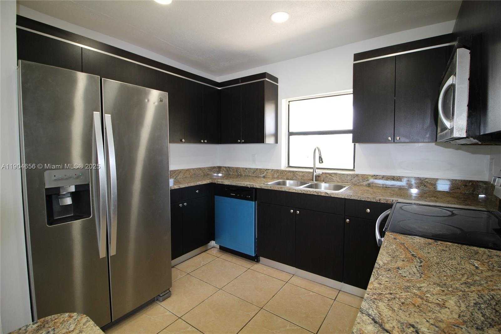 Small Image of 26165 SOUTH WEST 124TH CT, Homestead Number 12