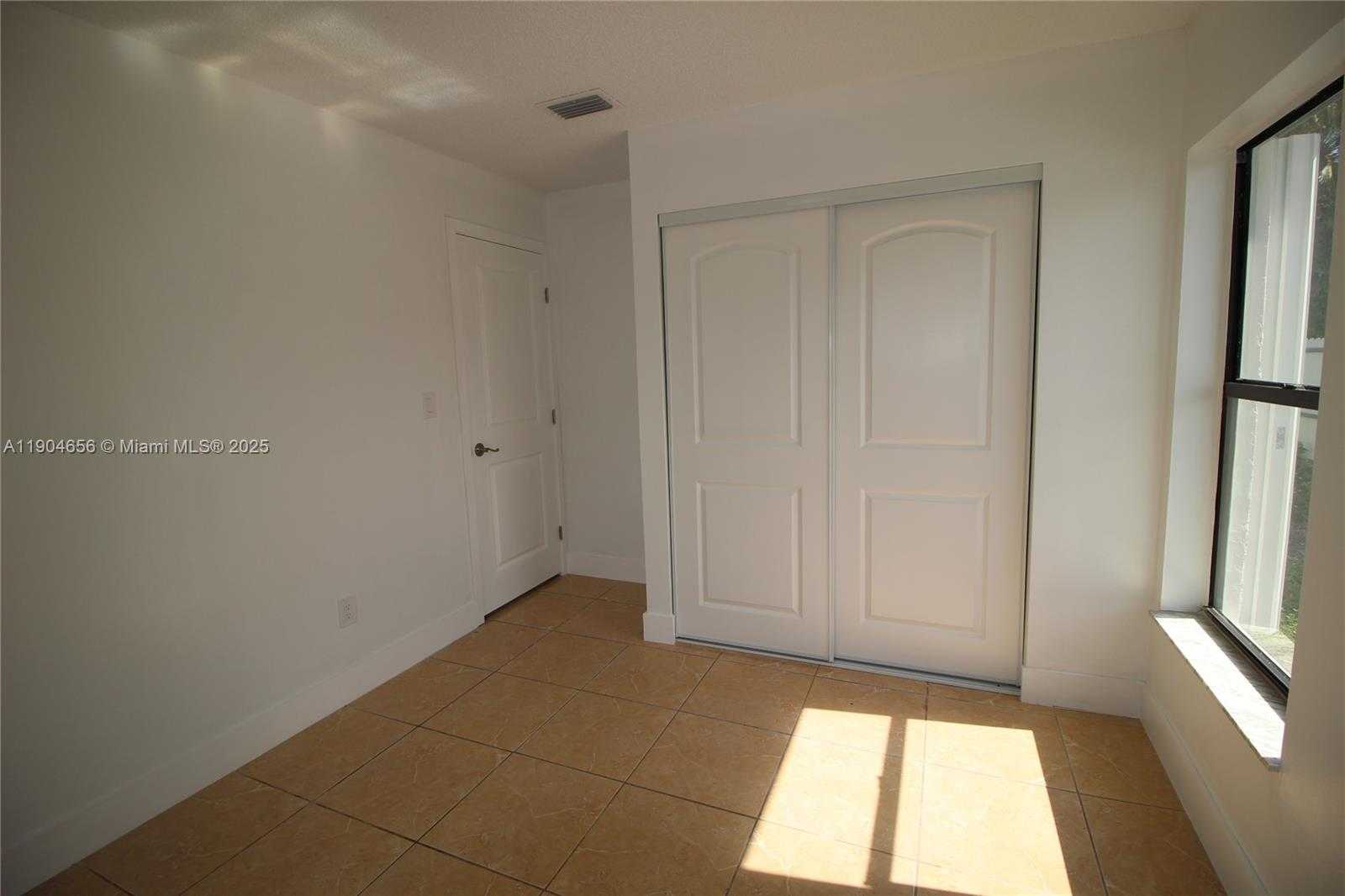 Small Image of 26165 SOUTH WEST 124TH CT, Homestead Number 7