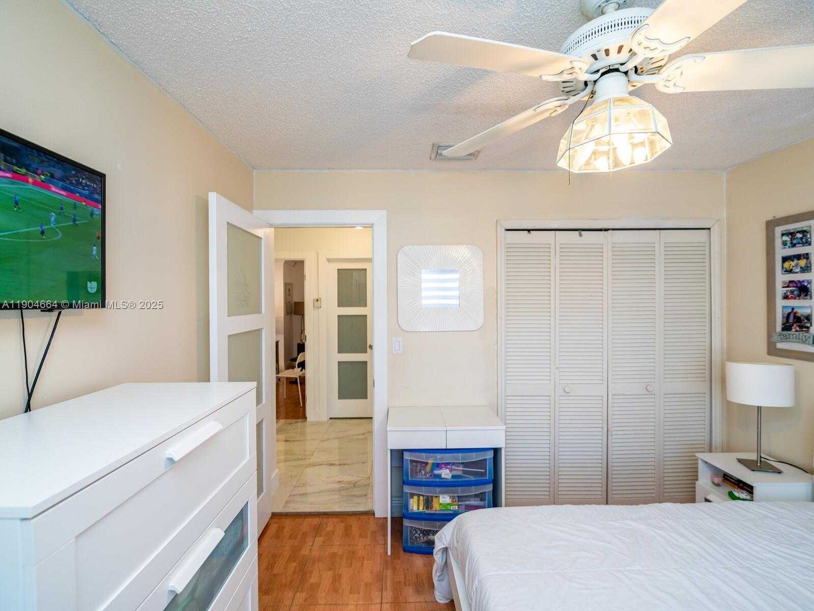Small Image of 16332 SOUTH WEST 83RD LN, Miami Number 30
