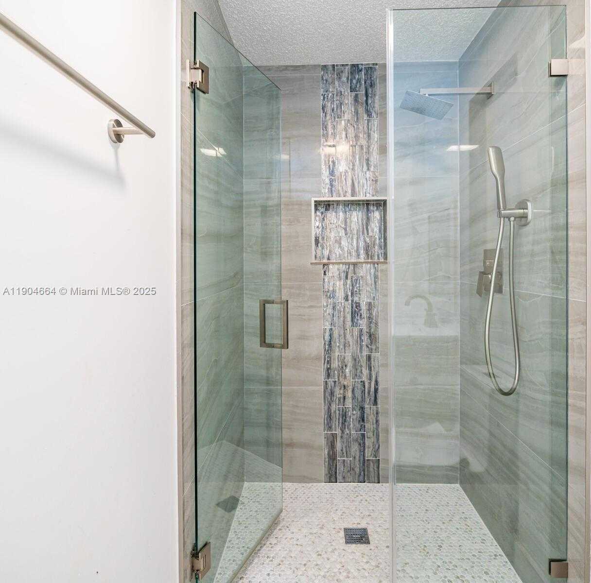 Small Image of 16332 SOUTH WEST 83RD LN, Miami Number 36