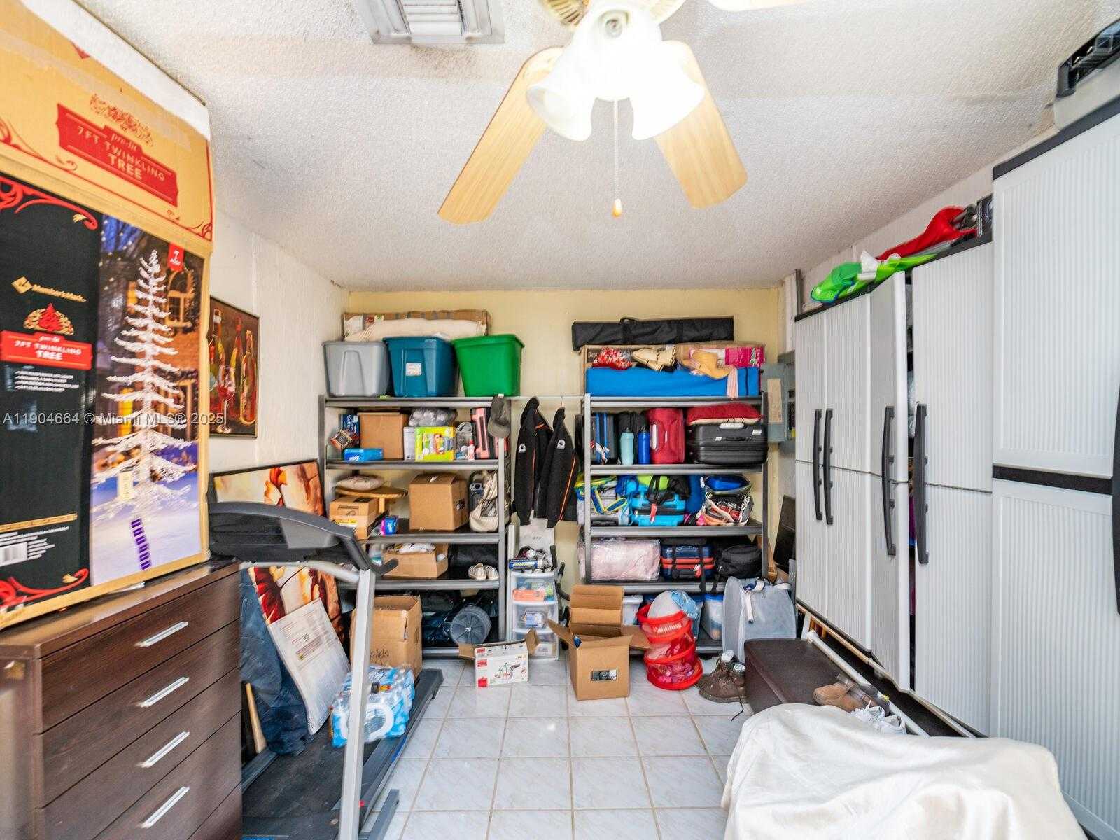 Small Image of 16332 SOUTH WEST 83RD LN, Miami Number 39
