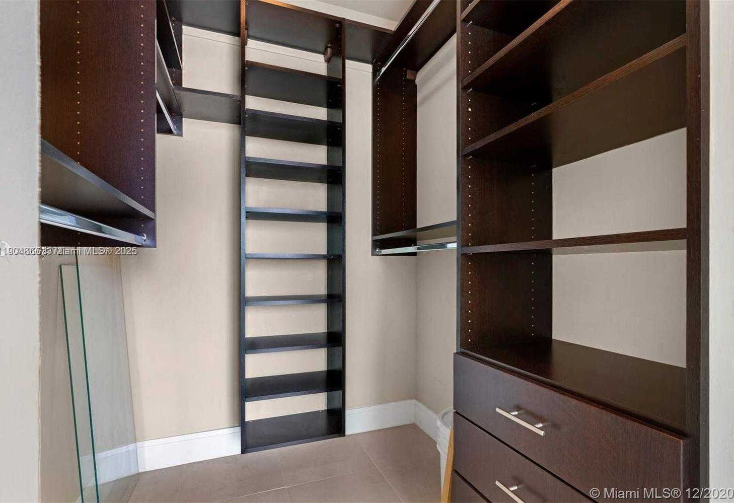 Small Image of 2525 SOUTH WEST 3RD #605, Miami Number 16