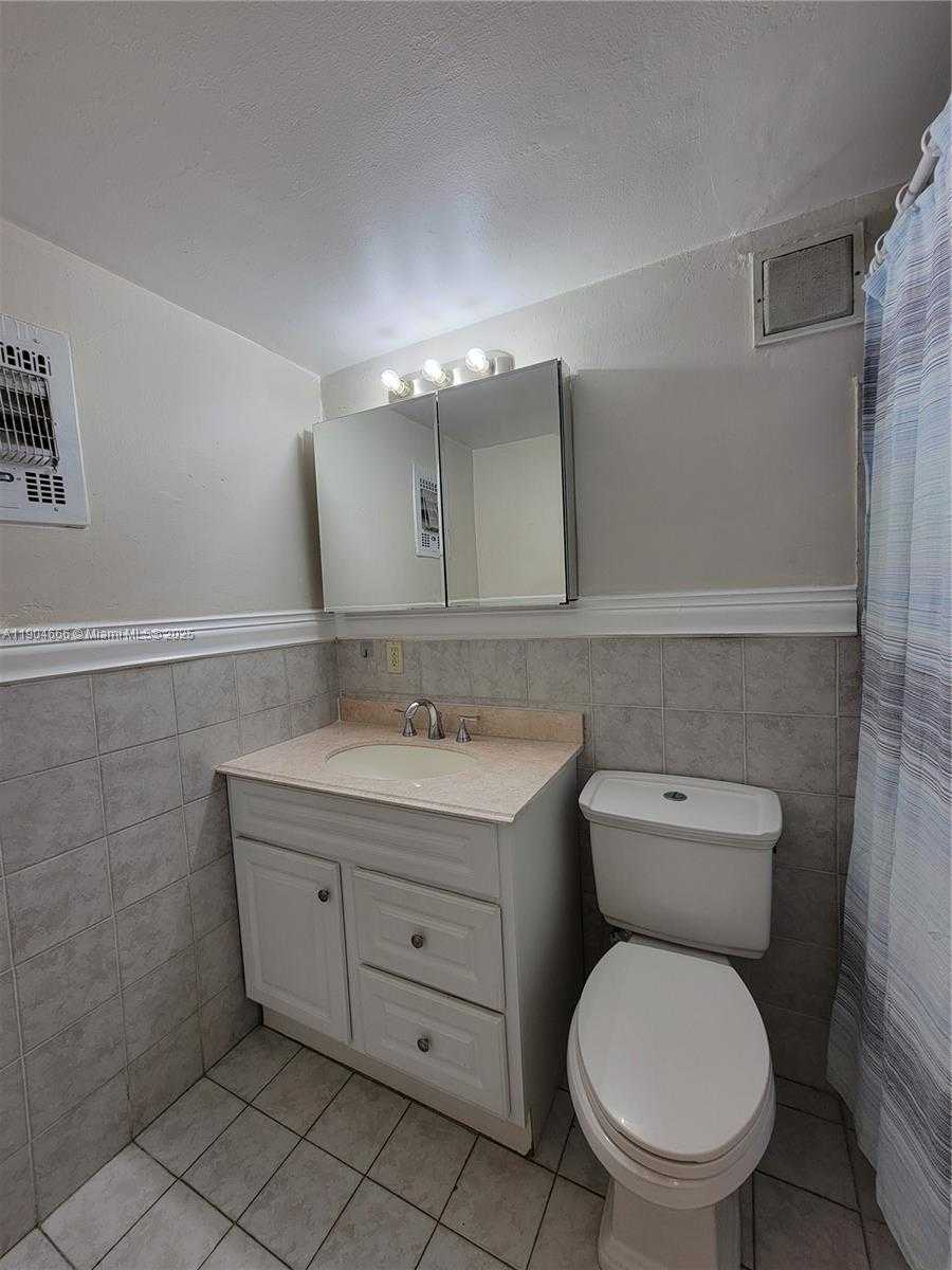 Small Image of 441 COLLINS AVE #12A, Miami Beach Number 5