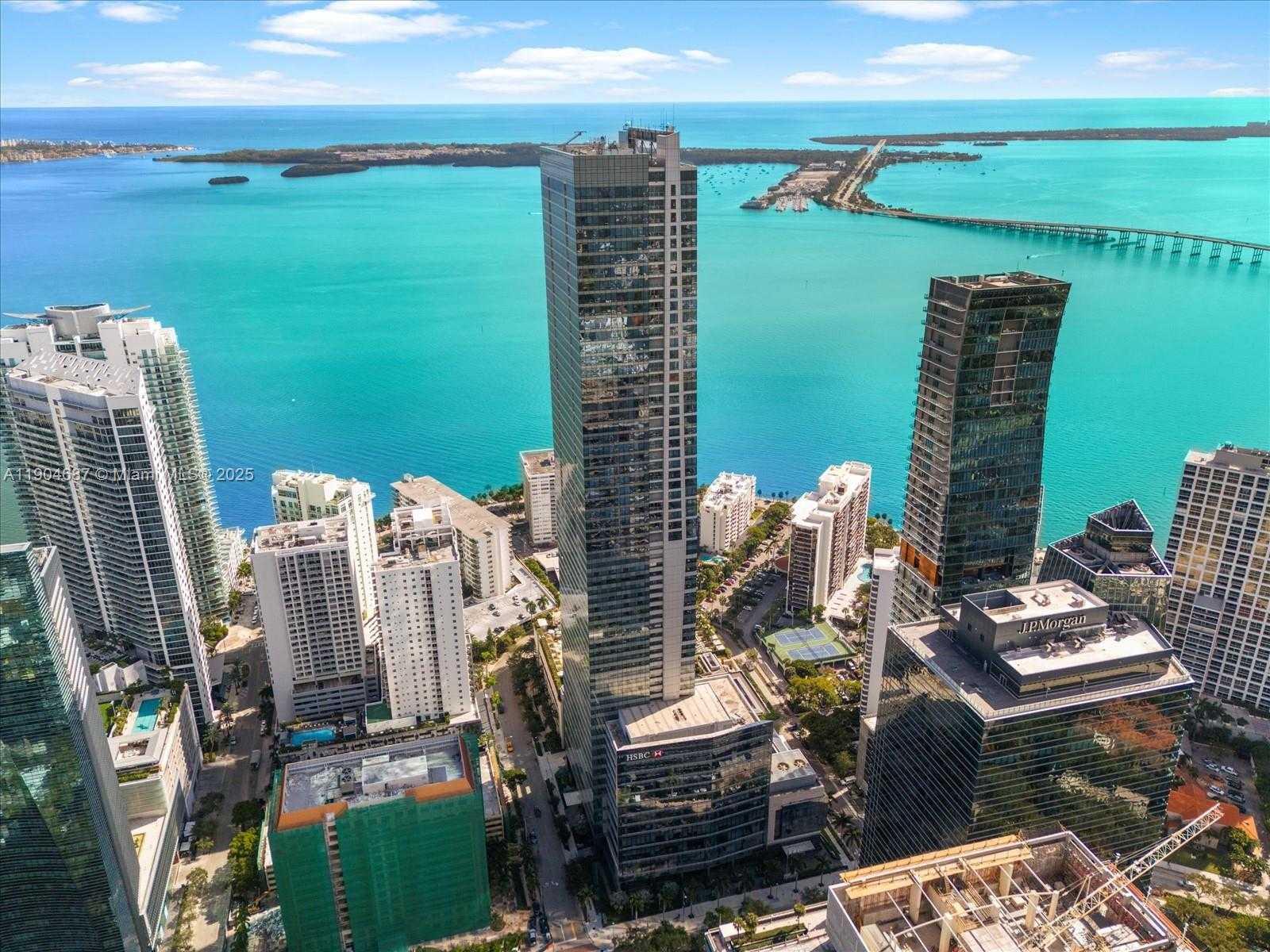 Small Image of 1425 BRICKELL AVE #52BC, Miami Number 56
