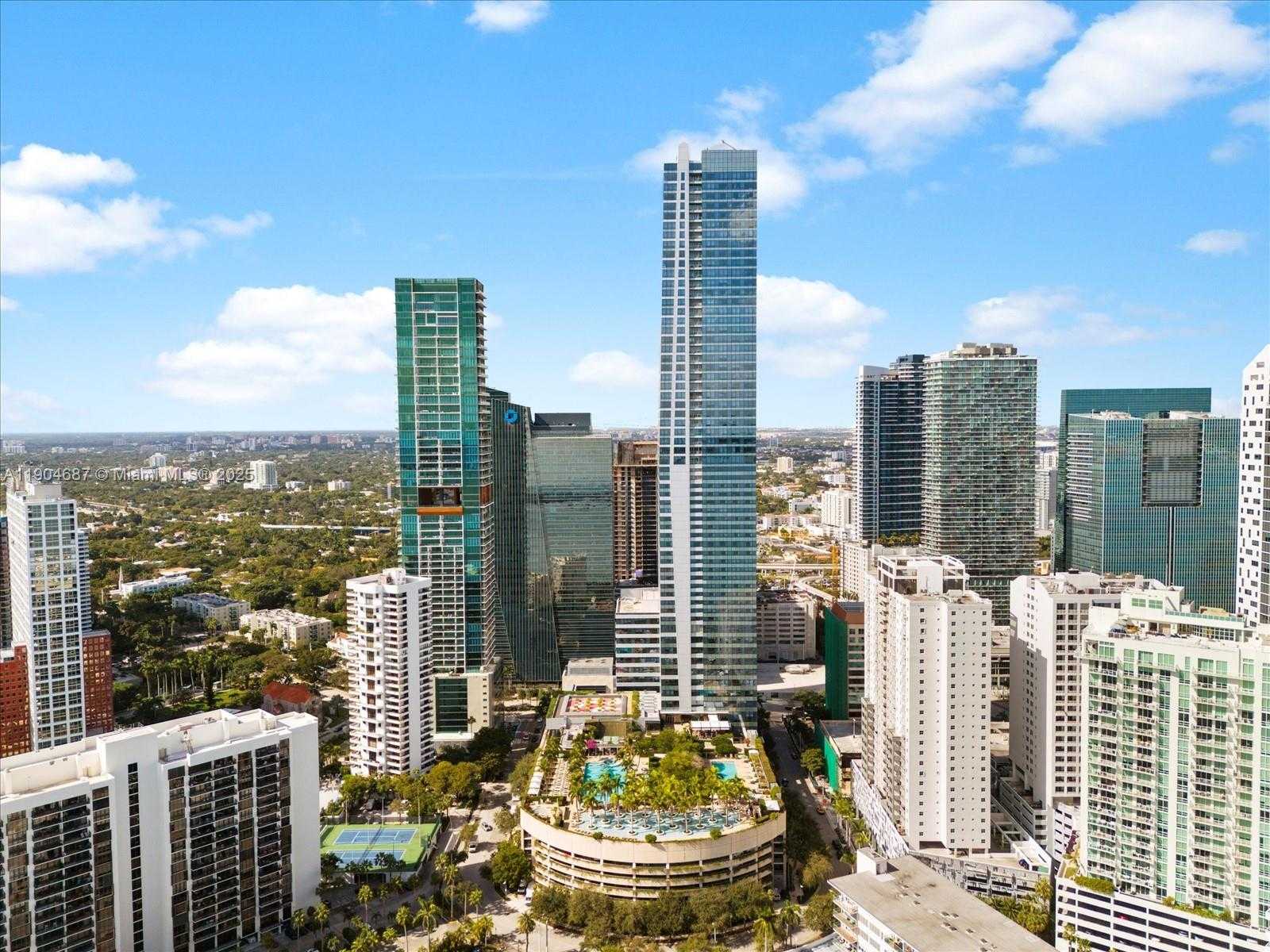 Small Image of 1425 BRICKELL AVE #52BC, Miami Number 59