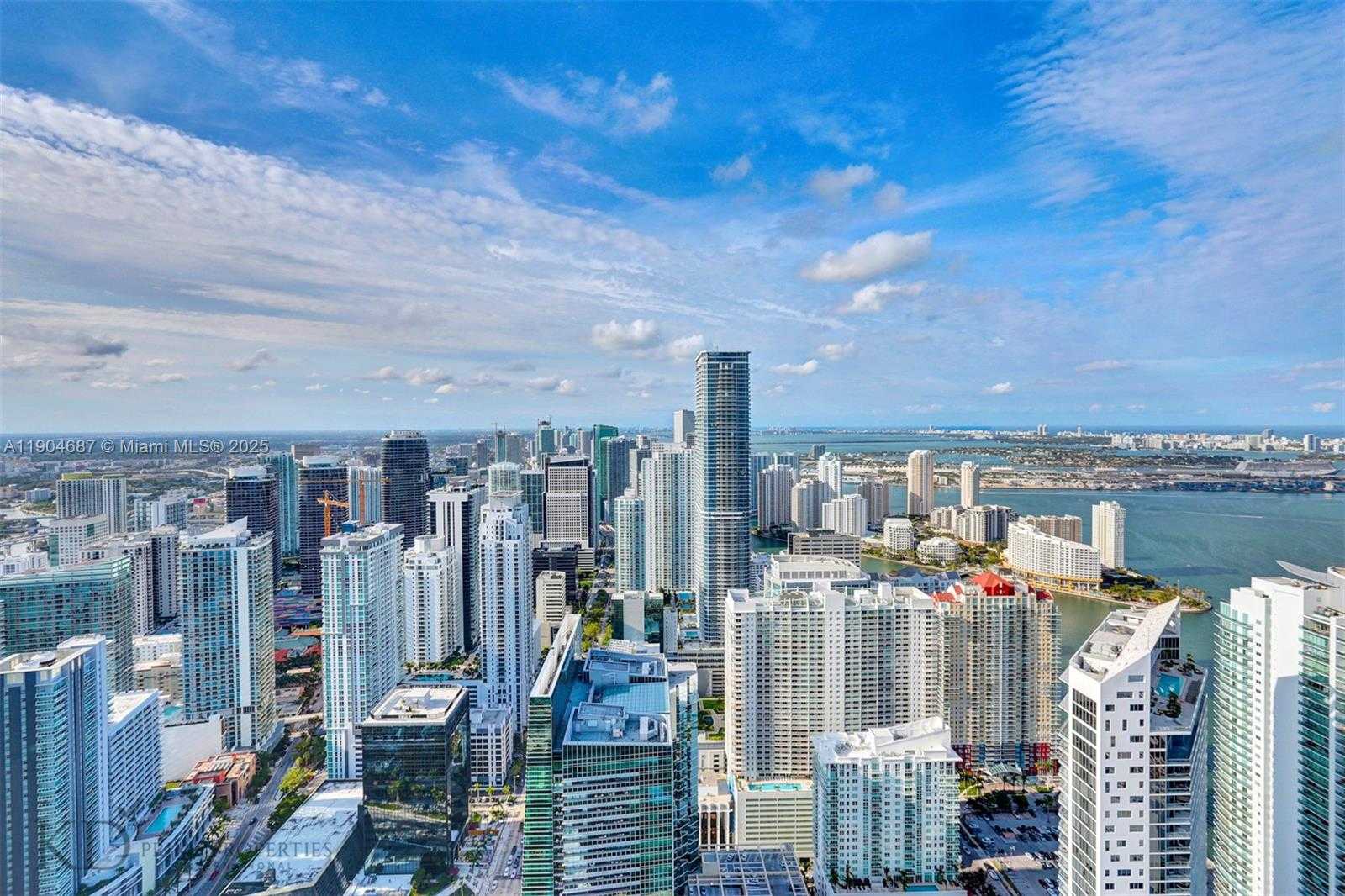 Small Image of 1425 BRICKELL AVE #52BC, Miami Number 70