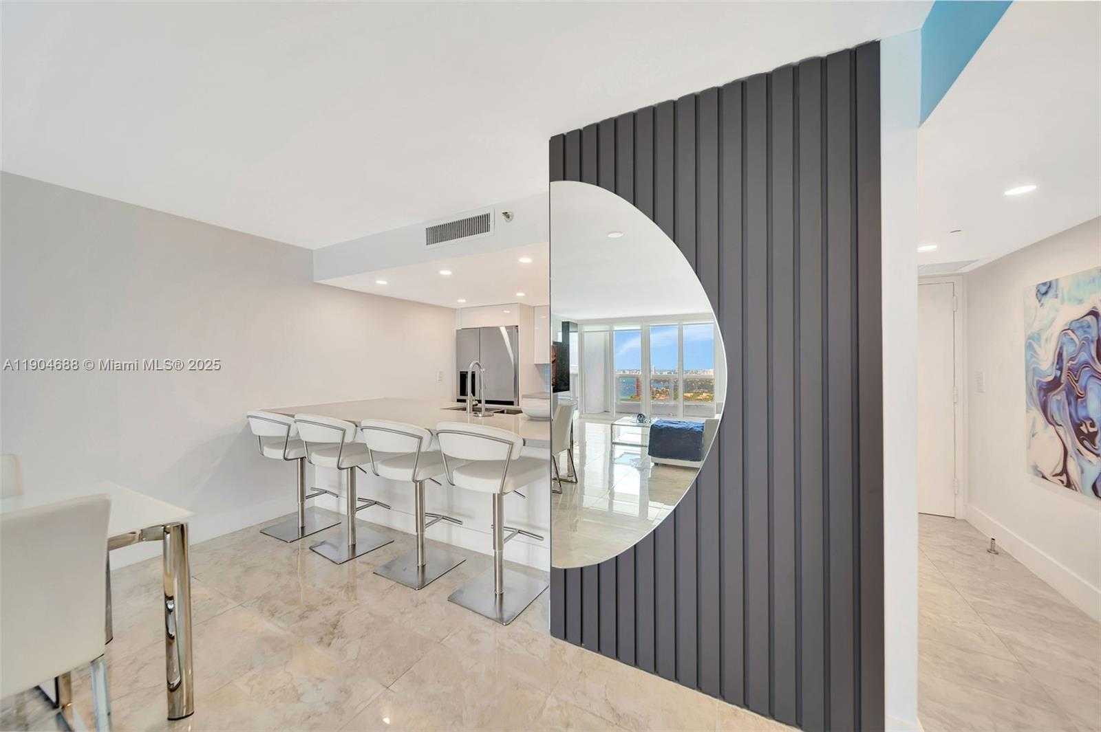 Small Image of 1717 N BAYSHORE DR #A-3533, Miami Number 16