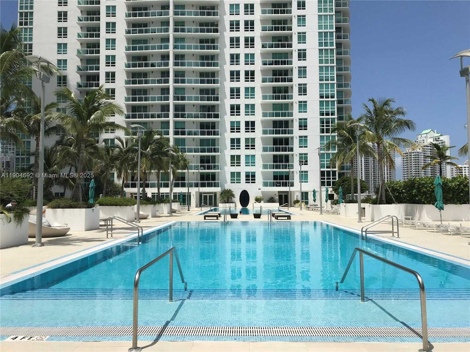 Small Image of 950 BRICKELL BAY DR #3405, Miami Number 29