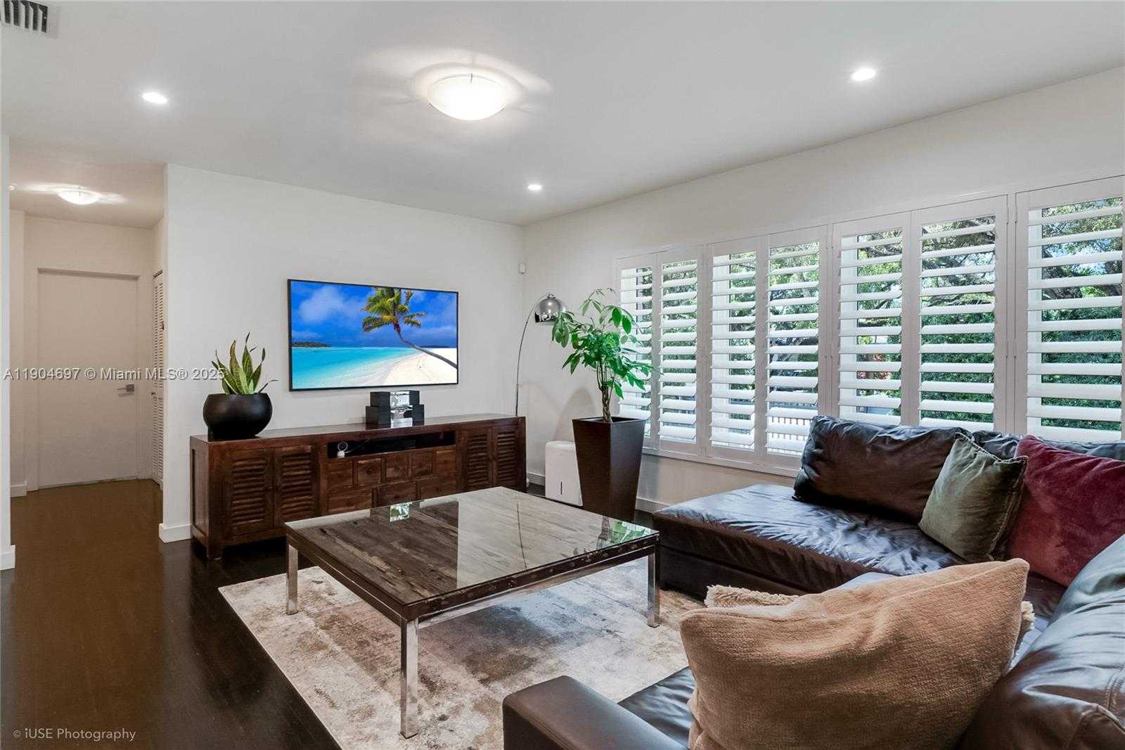 Small Image of 1545 SIENA AVE, Coral Gables Number 13