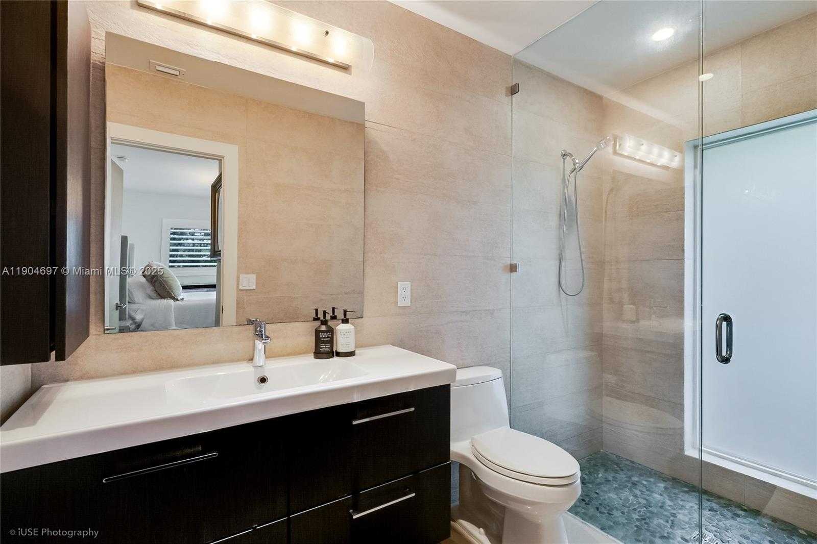 Small Image of 1545 SIENA AVE, Coral Gables Number 16