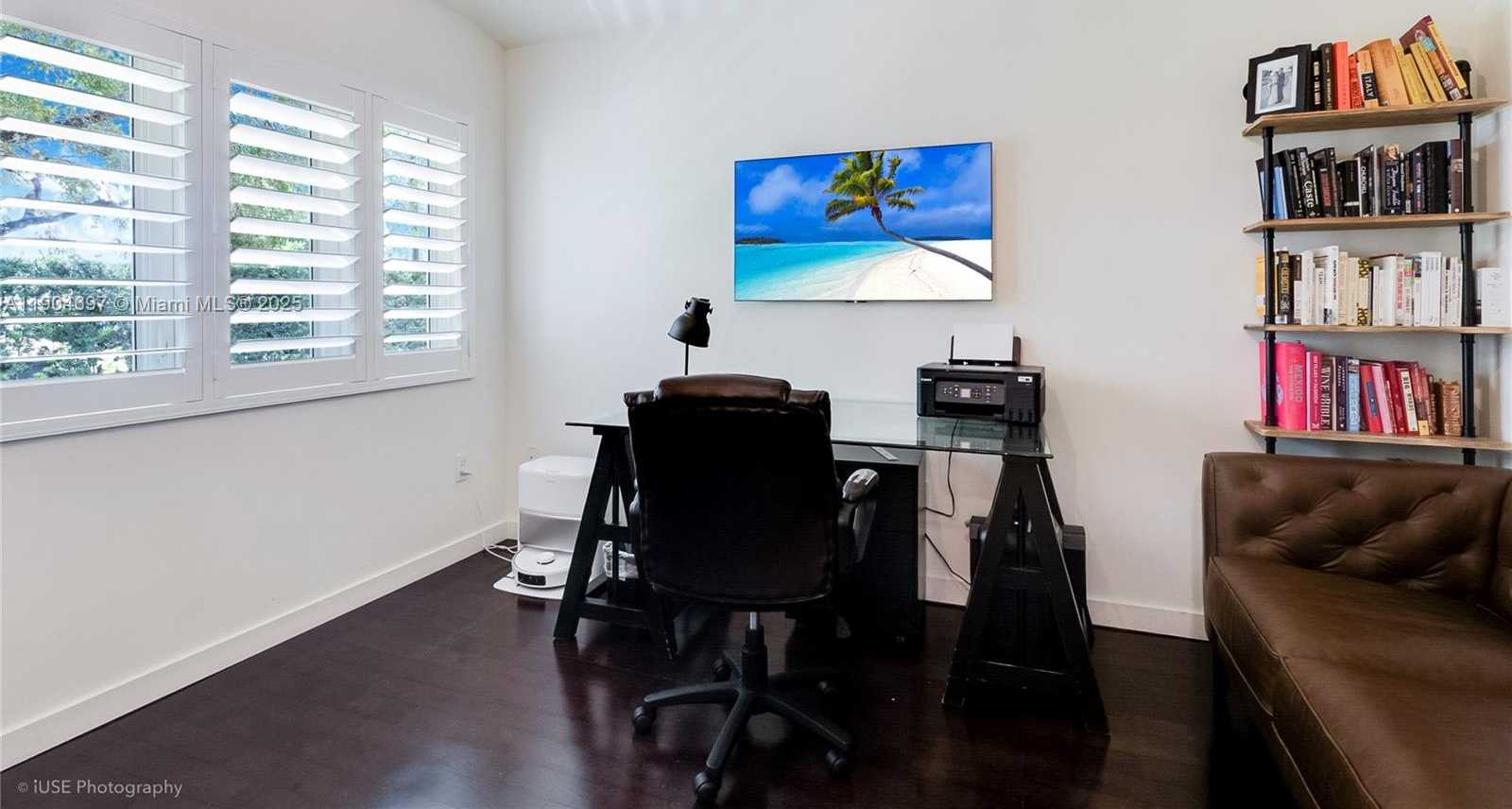 Small Image of 1545 SIENA AVE, Coral Gables Number 19