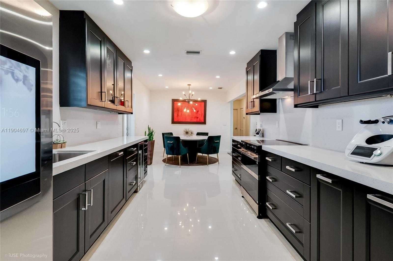 Small Image of 1545 SIENA AVE, Coral Gables Number 7