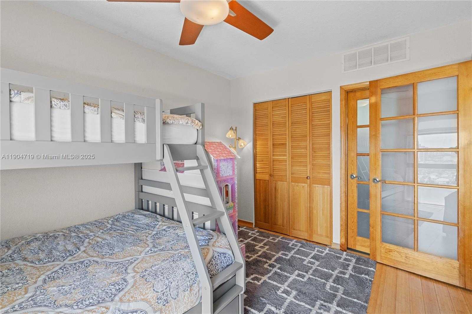 Small Image of 3675 NORTH COUNTRY CLUB DR #2404, Aventura Number 32