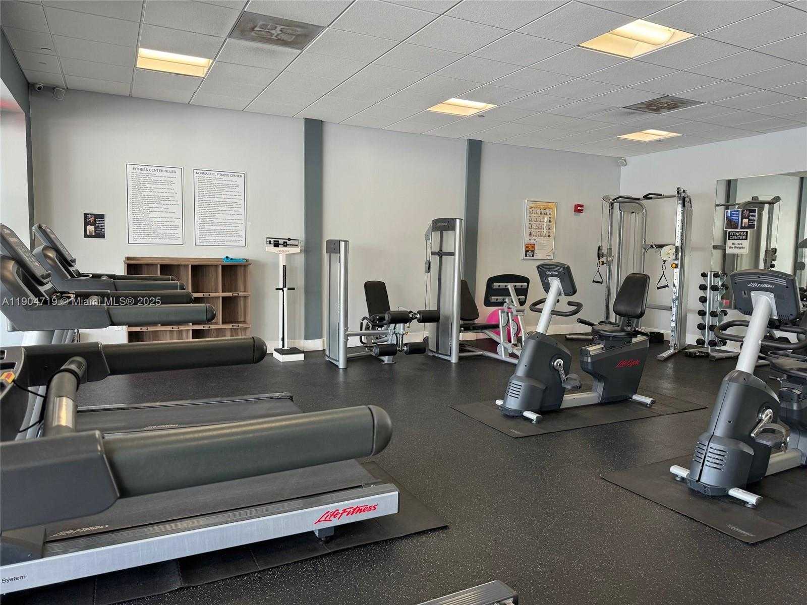 Small Image of 3675 NORTH COUNTRY CLUB DR #2404, Aventura Number 58