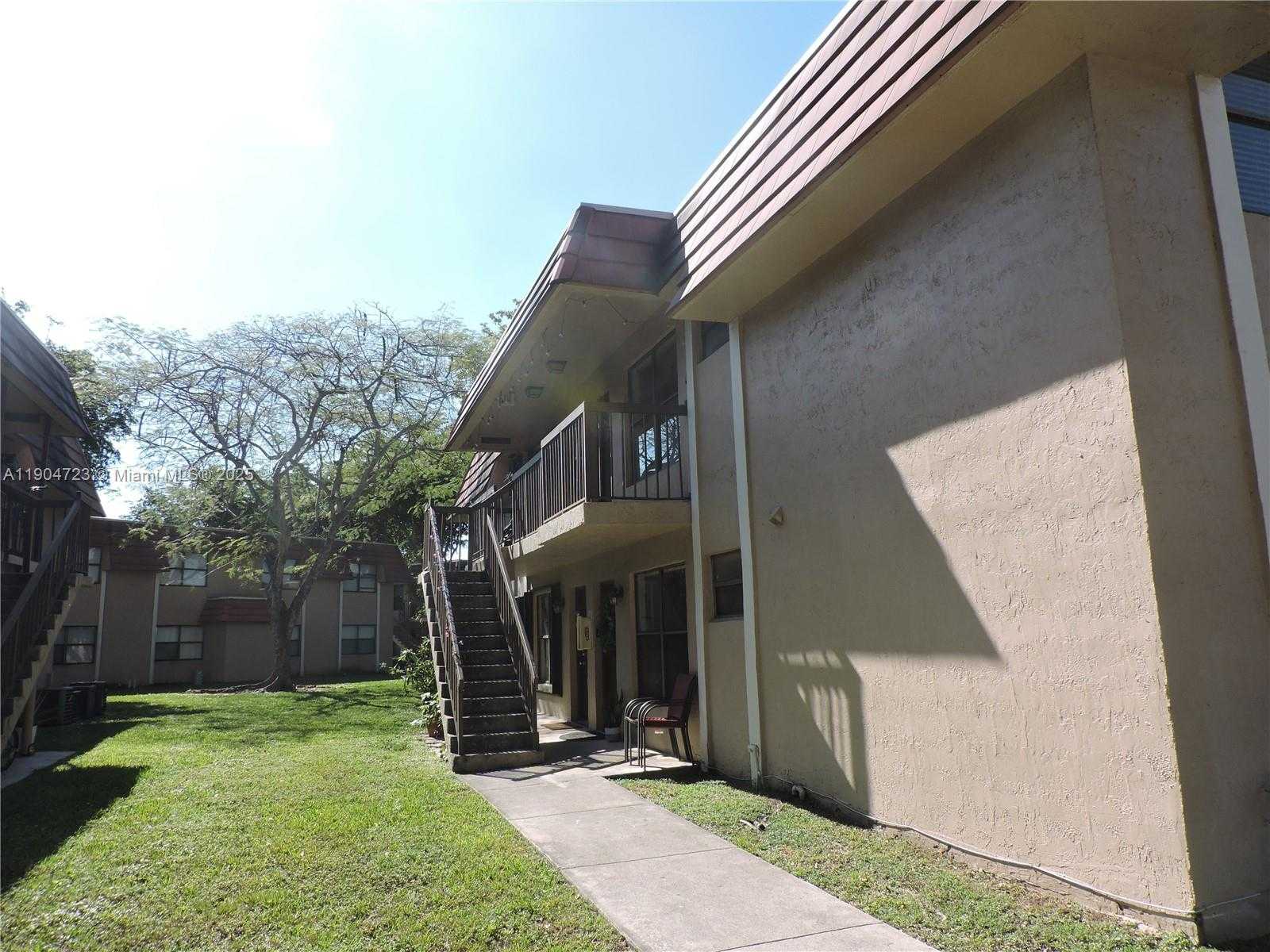 Small Image of 14867 SOUTH WEST 104TH ST #24-21, Miami Number 1