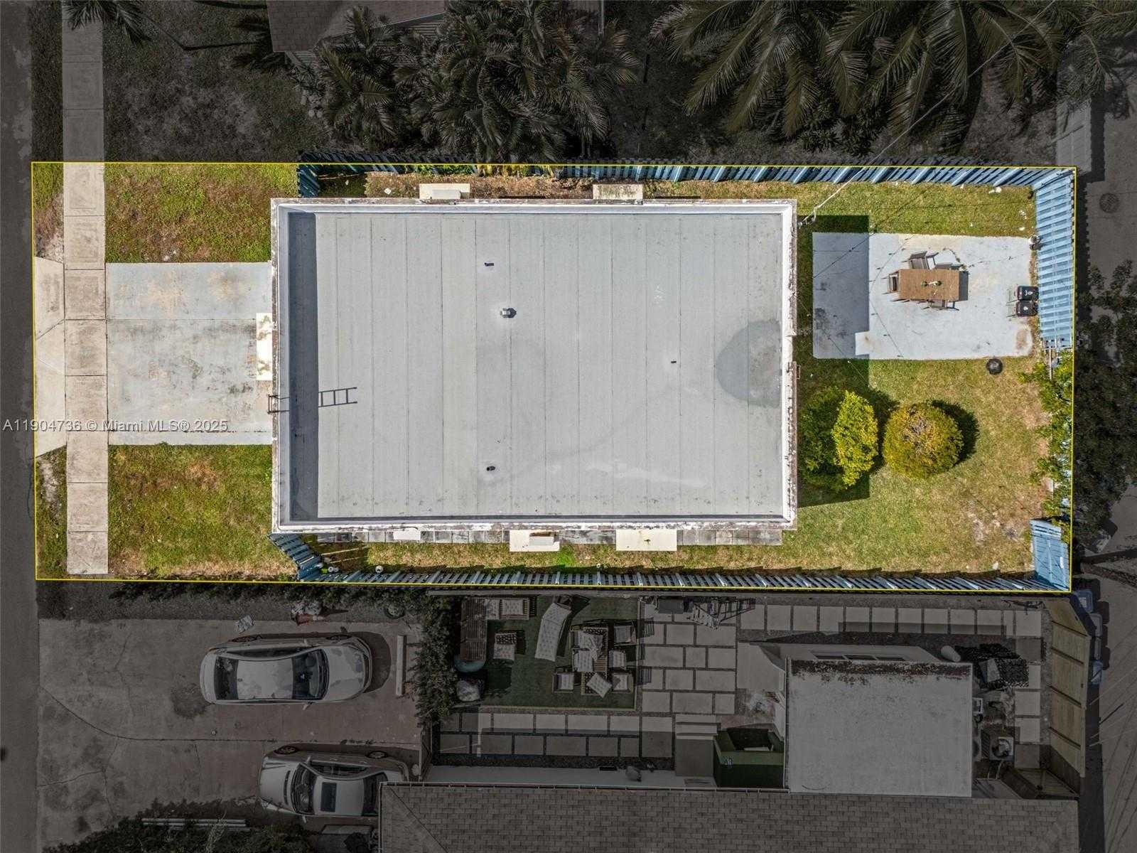 Small Image of 1639 HAYES ST #1, Hollywood Number 11