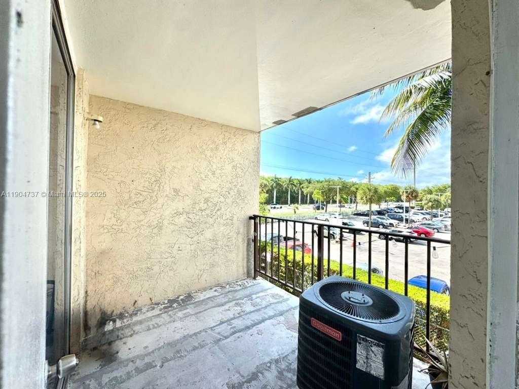 Small Image of 2903 NORTH MIAMI BEACH BLVD #203, North Miami Beach Number 14