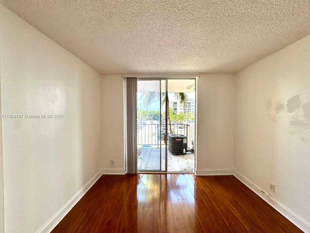 Small Image of 2903 NORTH MIAMI BEACH BLVD #203, North Miami Beach Number 15