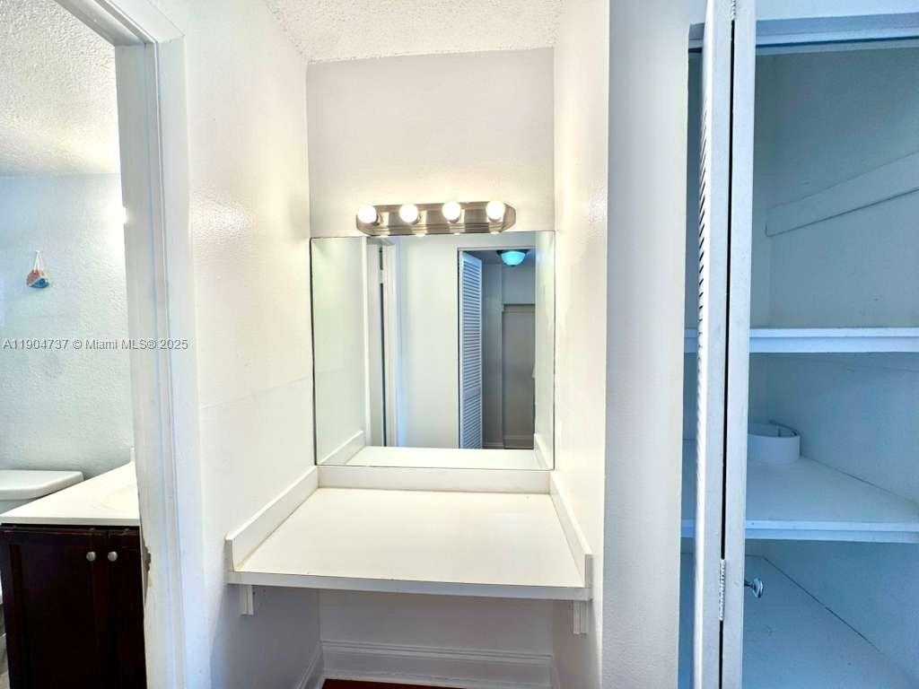 Small Image of 2903 NORTH MIAMI BEACH BLVD #203, North Miami Beach Number 19