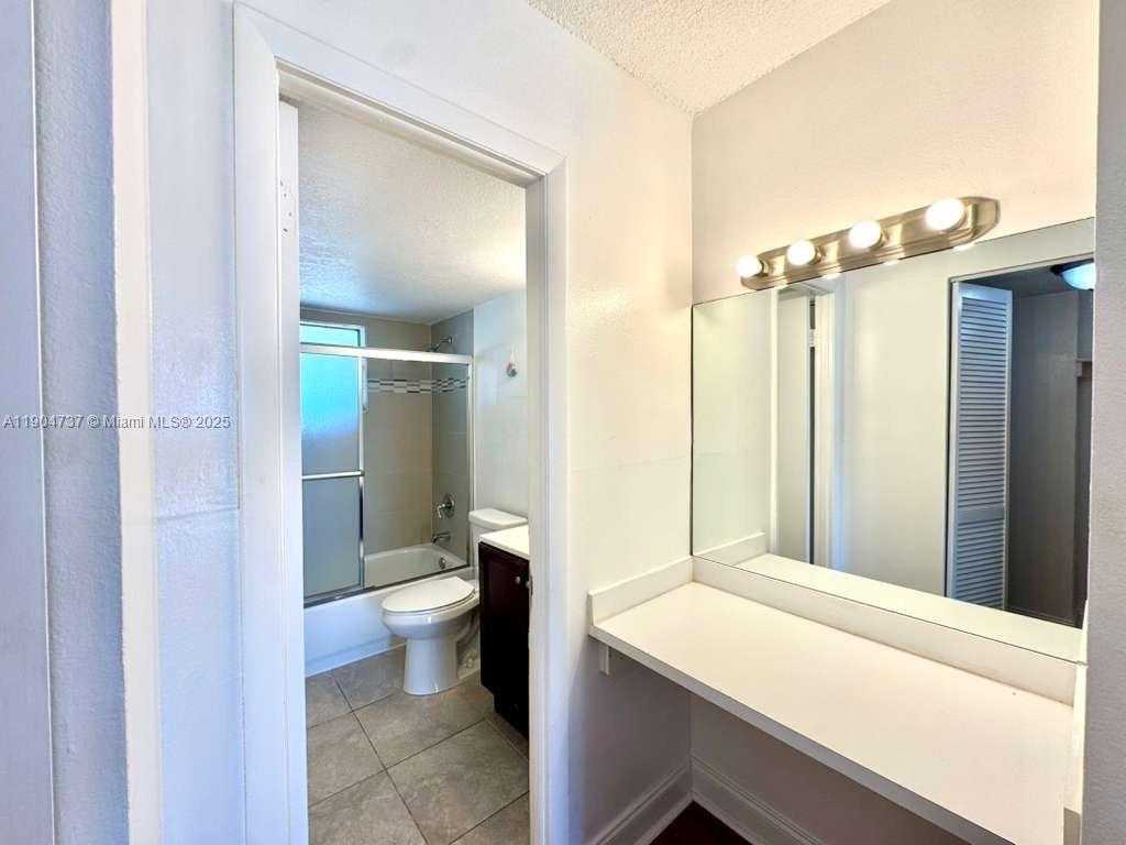Small Image of 2903 NORTH MIAMI BEACH BLVD #203, North Miami Beach Number 21