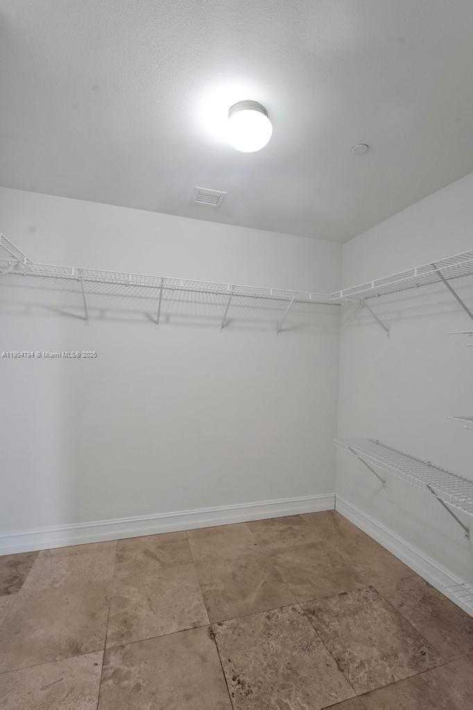 Small Image of 2475 BRICKELL AVE #2006, Miami Number 32