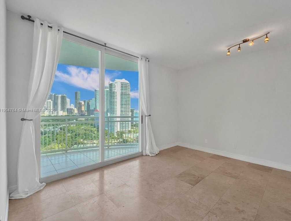 Small Image of 2475 BRICKELL AVE #2006, Miami Number 5