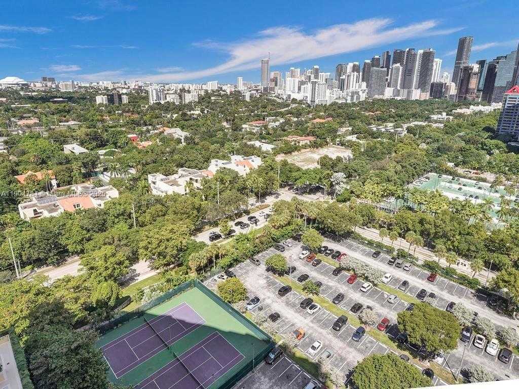 Small Image of 2475 BRICKELL AVE #2006, Miami Number 58