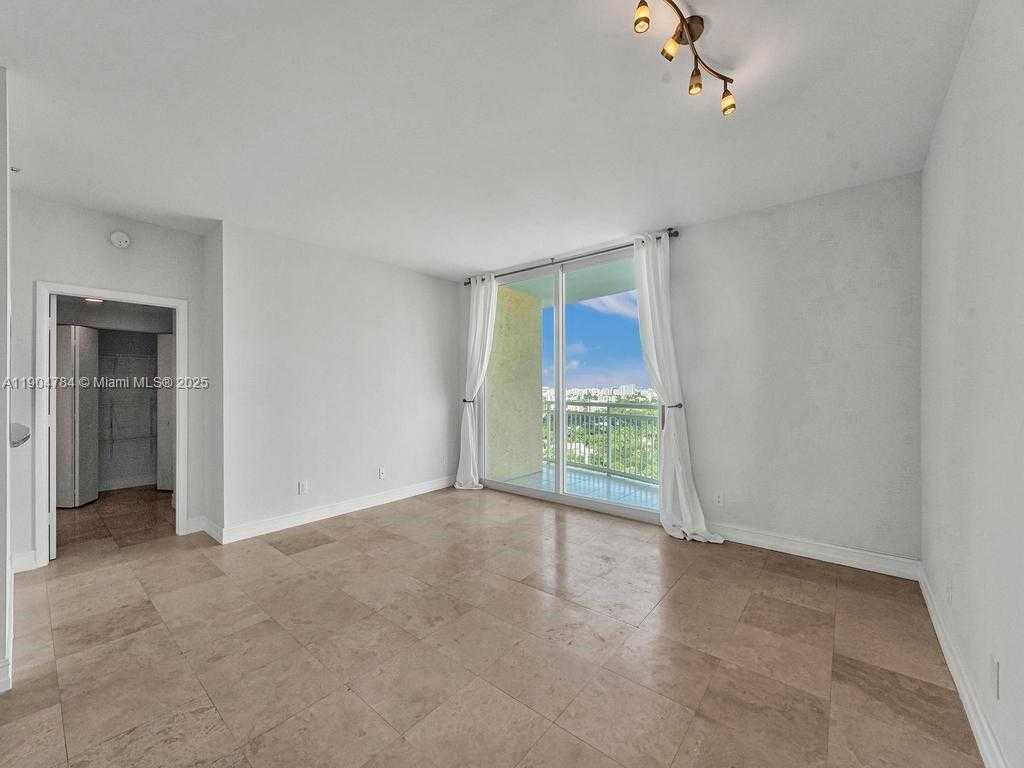 Small Image of 2475 BRICKELL AVE #2006, Miami Number 9