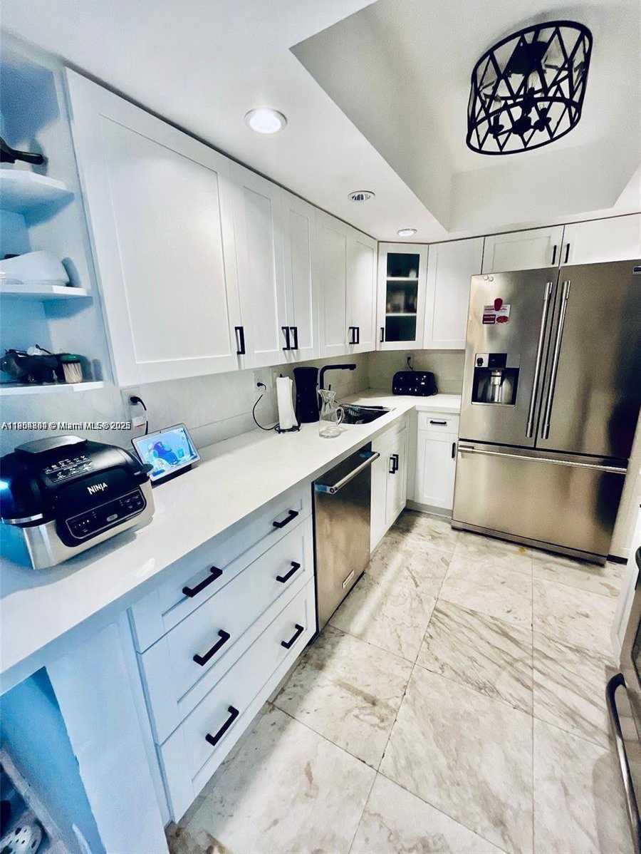 Small Image of 20355 NORTH EAST 34TH CT #1622, Aventura Number 4