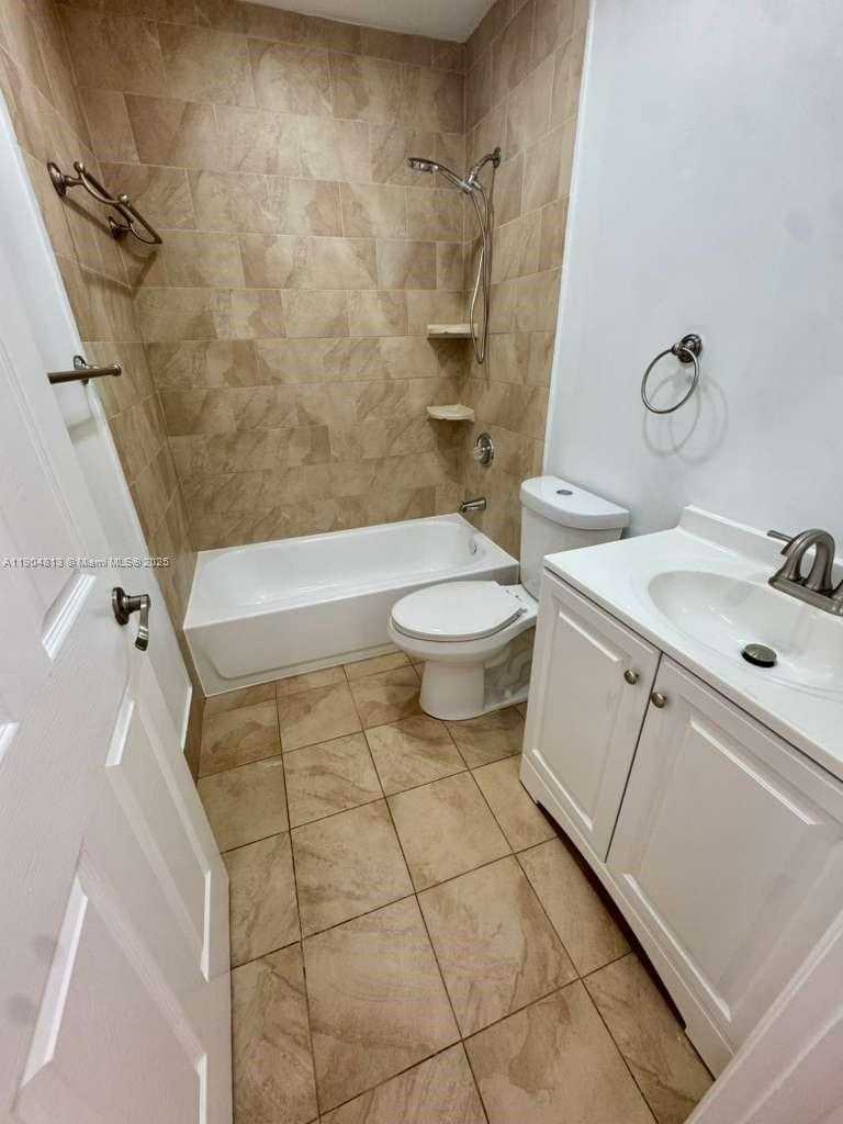 Small Image of 440 SOUTH WEST 88TH CT #440, Miami Number 16
