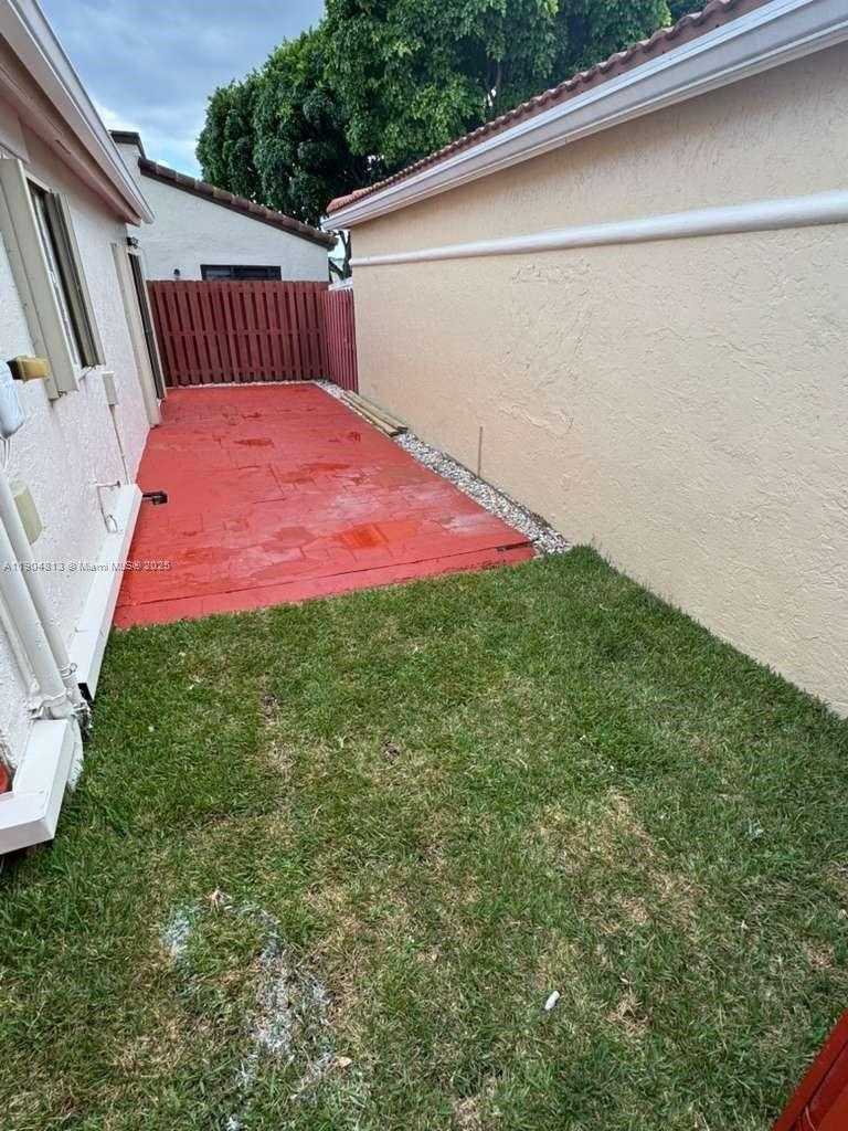 Small Image of 440 SOUTH WEST 88TH CT #440, Miami Number 18