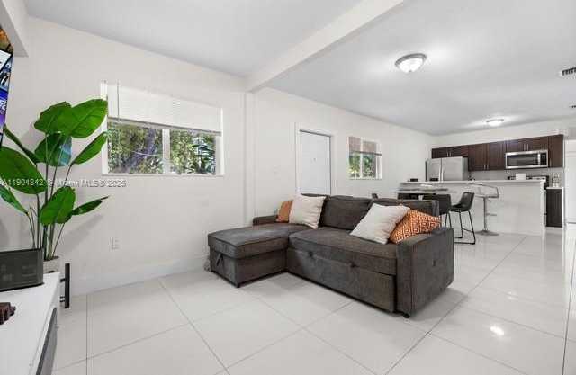 Small Image of 4764 NORTH WEST 11TH AVE, Miami Number 3