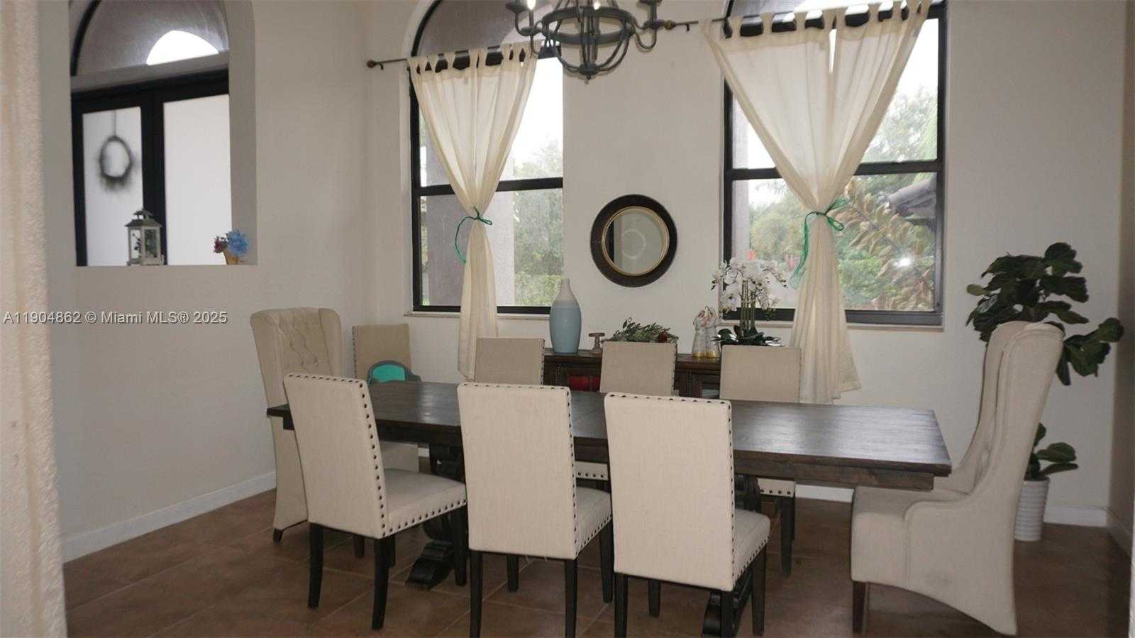 Small Image of 12965 SOUTH WEST 197TH ST, Miami Number 13