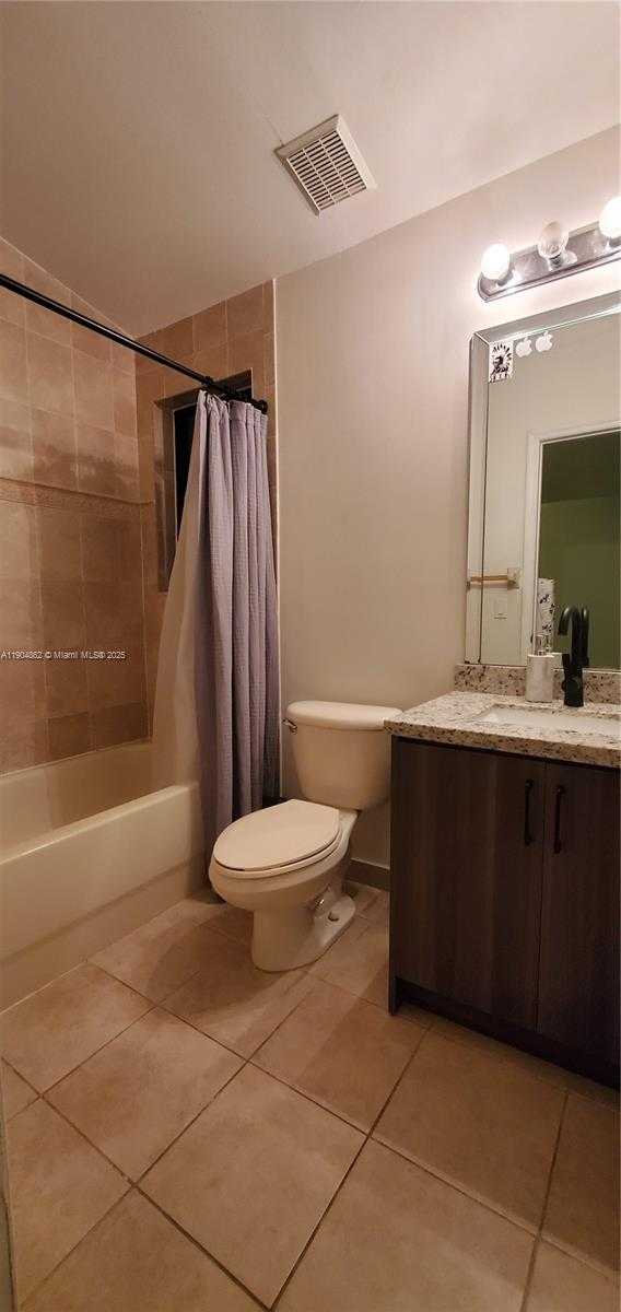 Small Image of 12965 SOUTH WEST 197TH ST, Miami Number 24