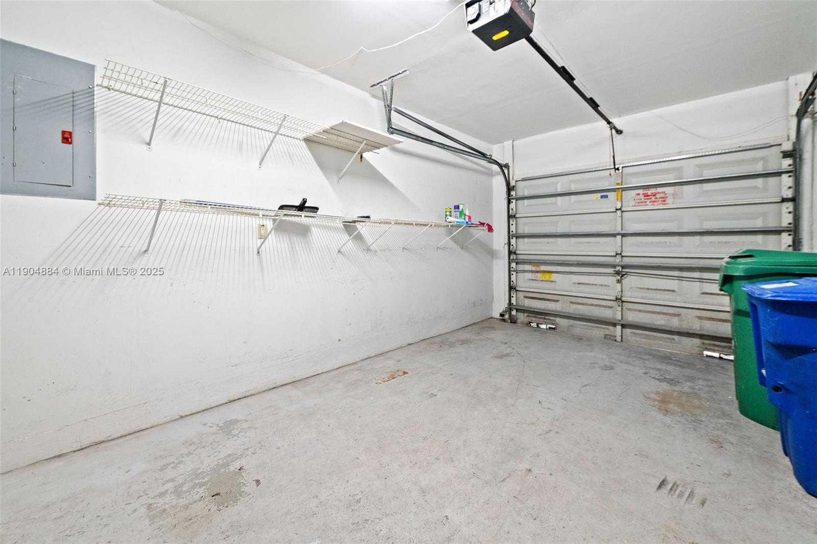 Small Image of 6654 NORTH WEST 173RD LN, Hialeah Number 25