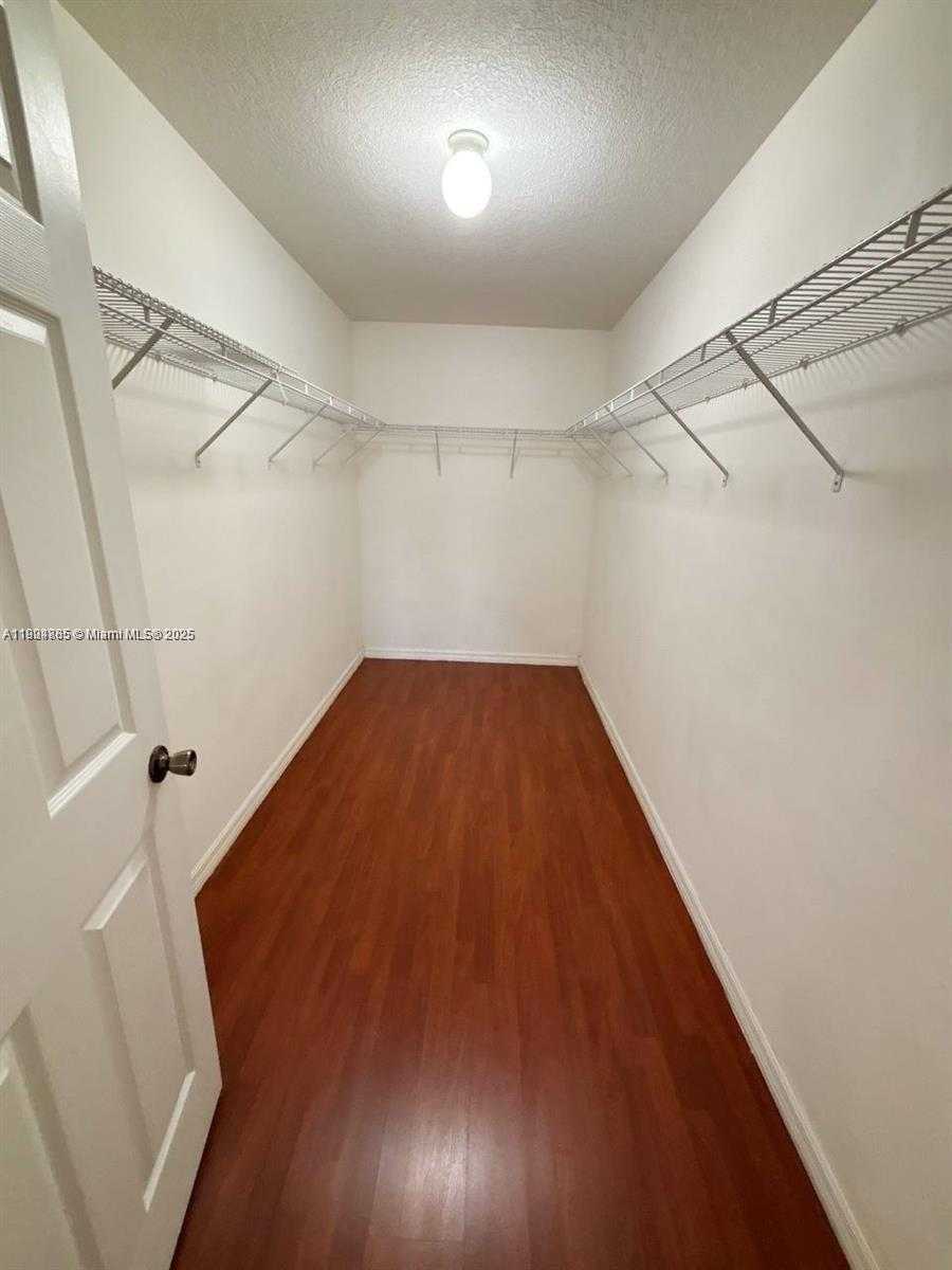 Small Image of 9032 SOUTH WEST 208TH TER #9032, Cutler Bay Number 17