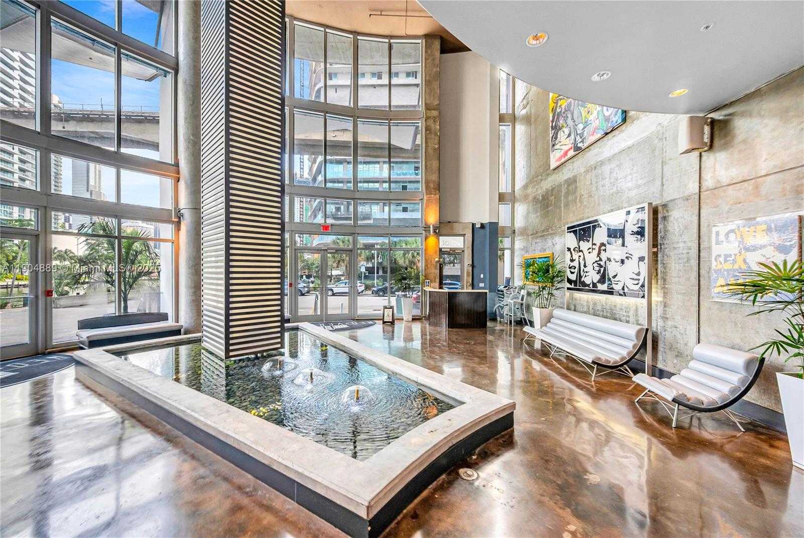 Small Image of 690 SOUTH WEST 1ST CT #1713, Miami Number 31