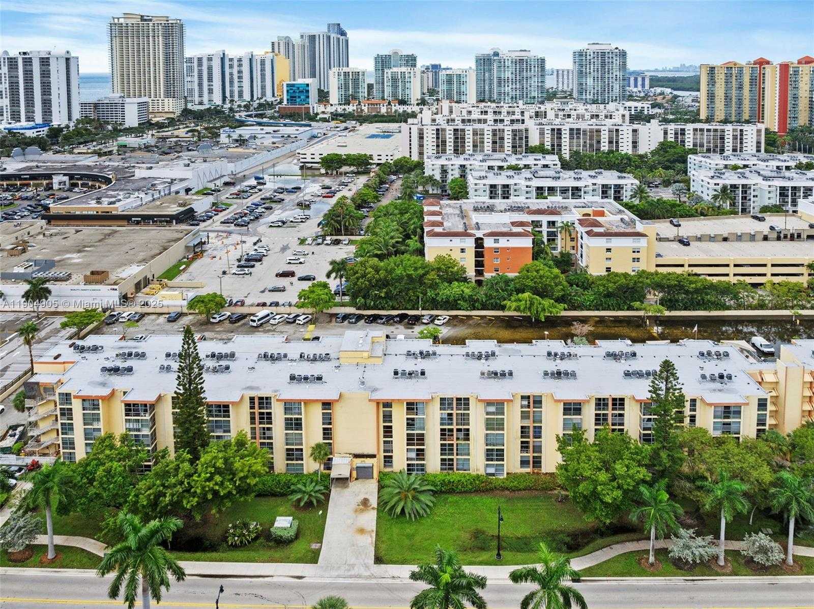 Small Image of 200 172ND ST #108, Sunny Isles Beach Number 35