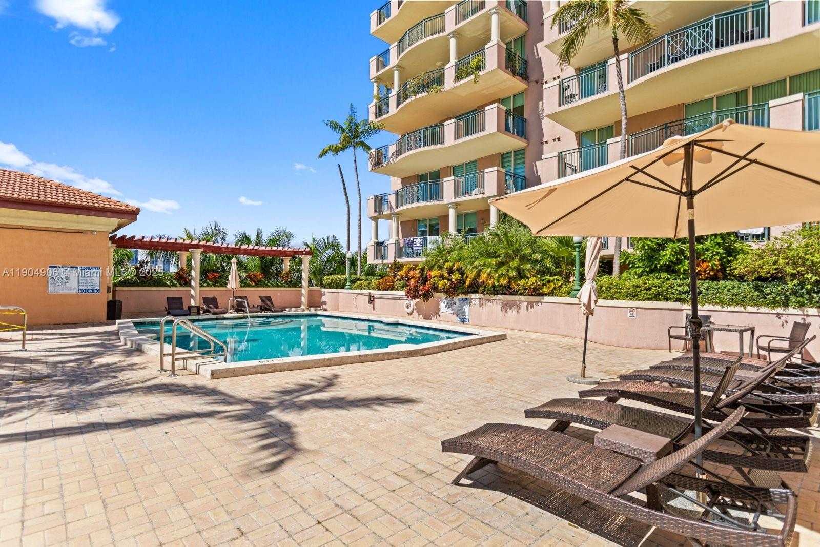 Small Image of 17555 ATLANTIC BLVD #PH7, Sunny Isles Beach Number 18