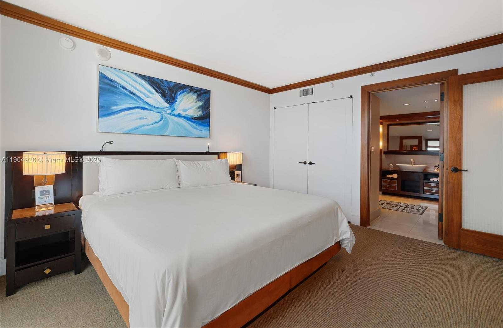 Small Image of 6801 COLLINS AVE #517, Miami Beach Number 12