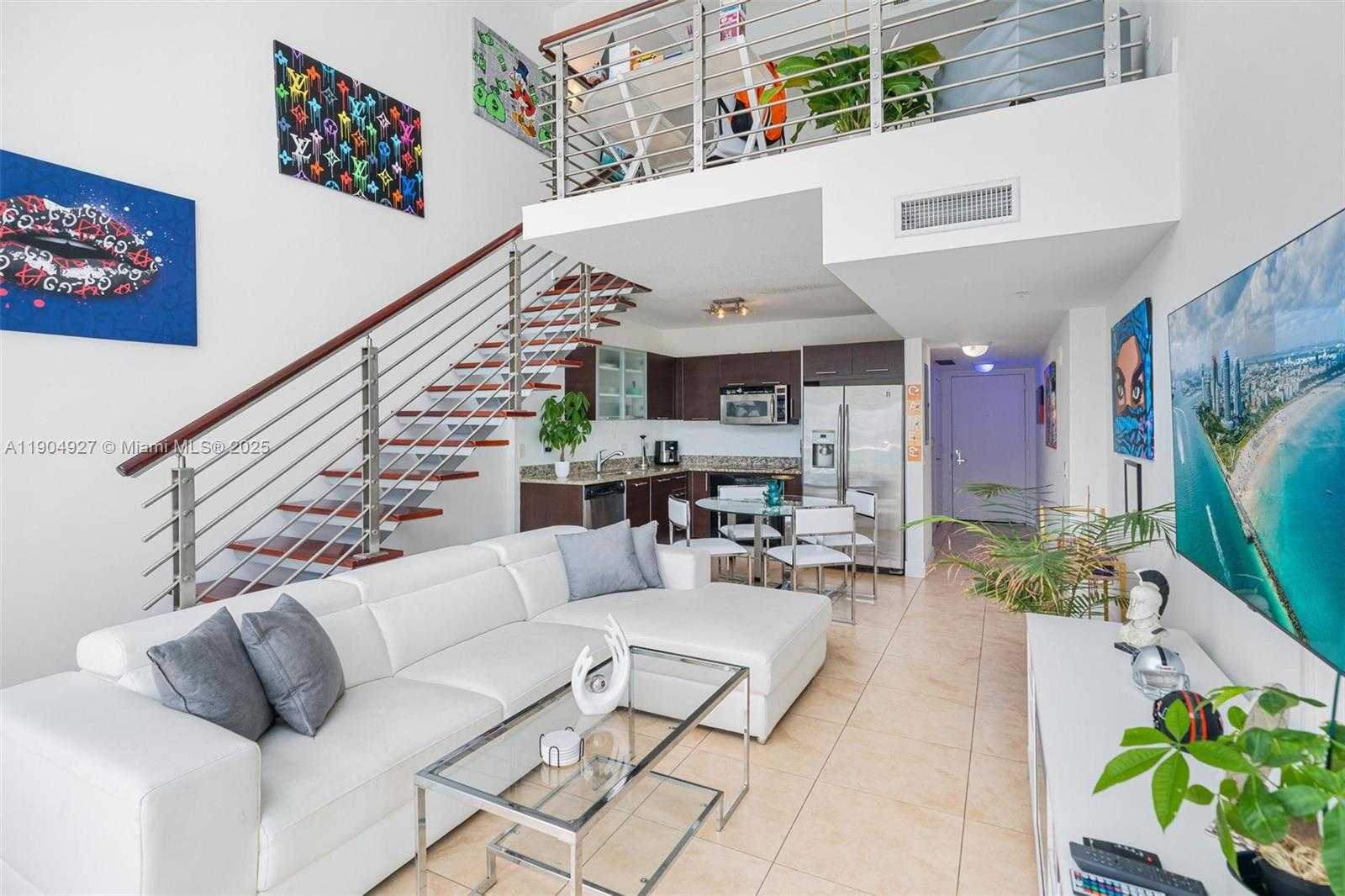 Small Image of 41 SOUTH EAST 5TH ST #2414, Miami Number 11