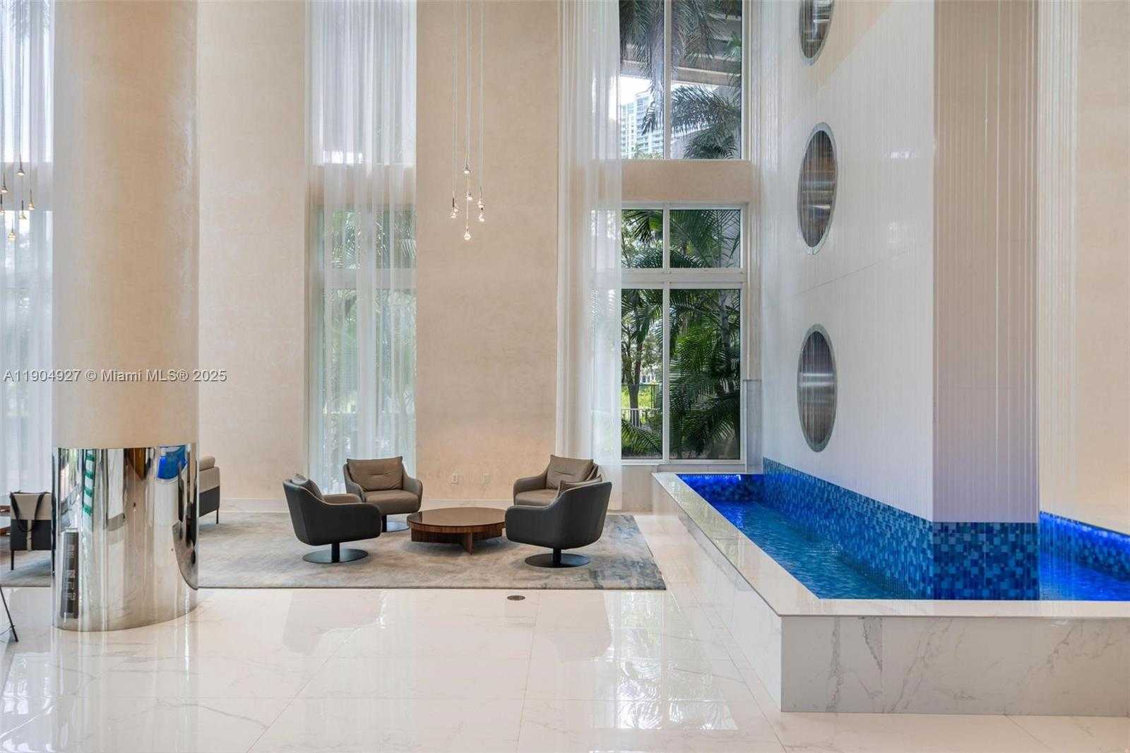 Small Image of 41 SOUTH EAST 5TH ST #2414, Miami Number 36