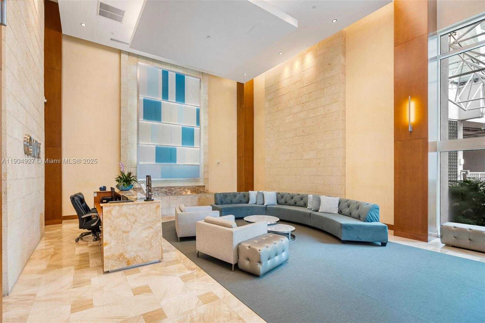 Small Image of 41 SOUTH EAST 5TH ST #2414, Miami Number 44