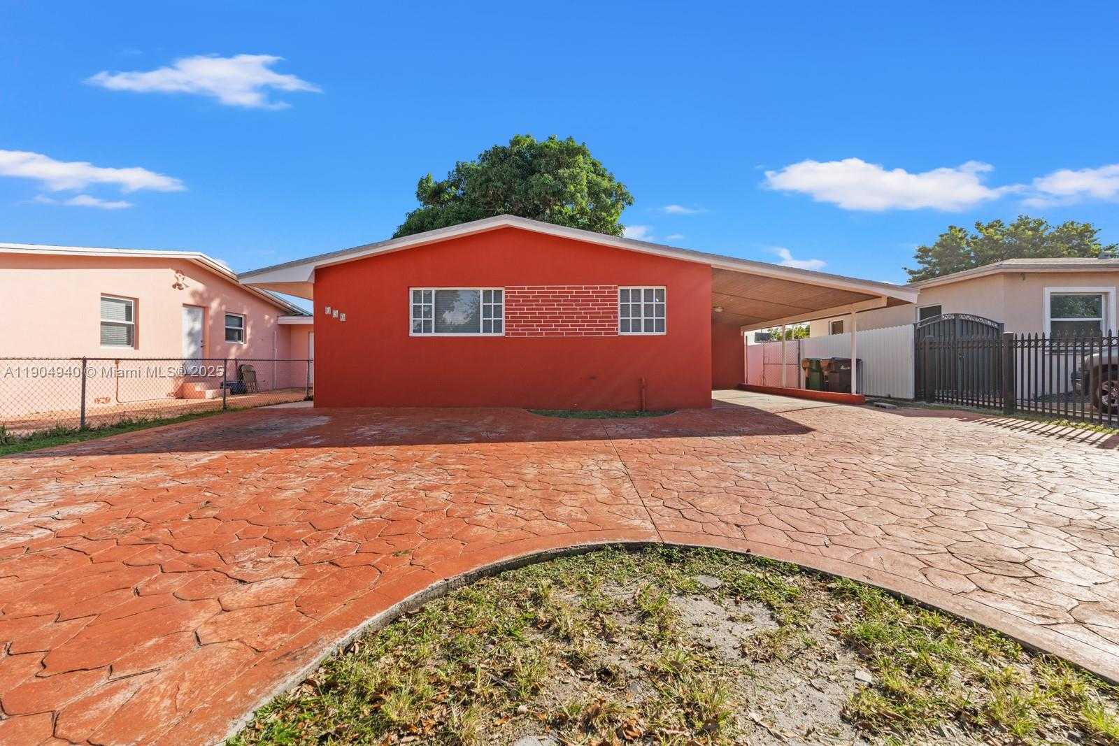 Small Image of 150 EAST 12TH ST, Hialeah Number 2