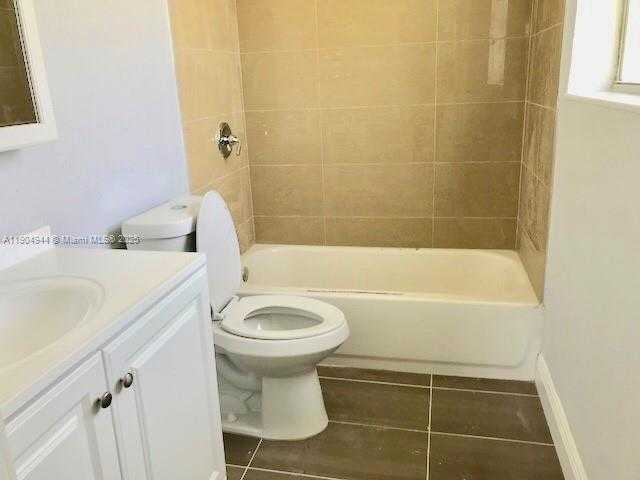 Small Image of 20560 SOUTH WEST 113TH RD, Miami Number 10