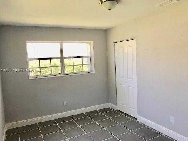 Small Image of 20560 SOUTH WEST 113TH RD, Miami Number 5